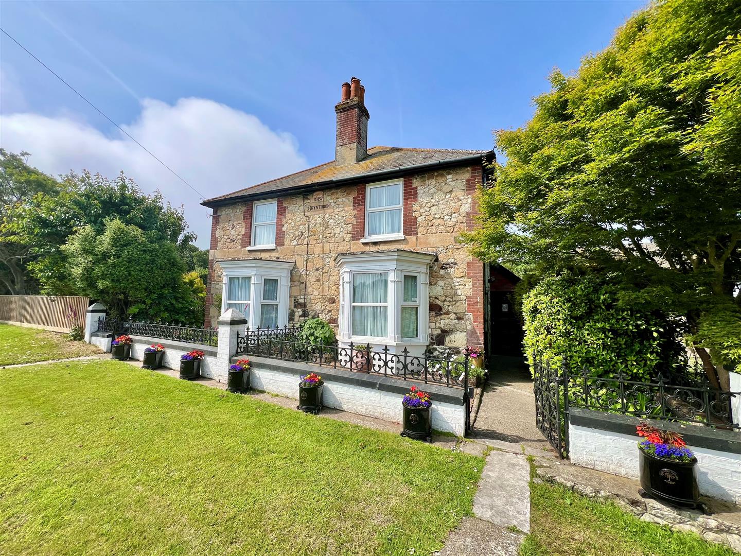 Listing Photo - Pound Green, Isle of Wight